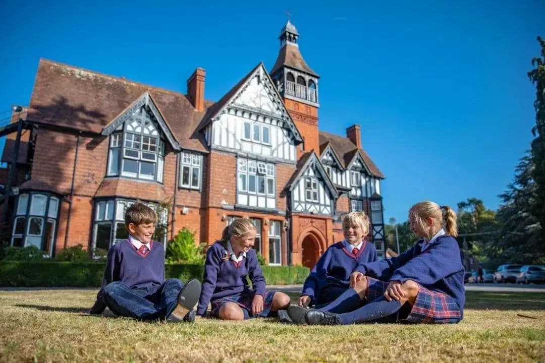 英国私立学校学费的涨幅