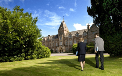 坎福德学校（Canford School）——西南地区学术最佳私校！揭秘名校升学密码！