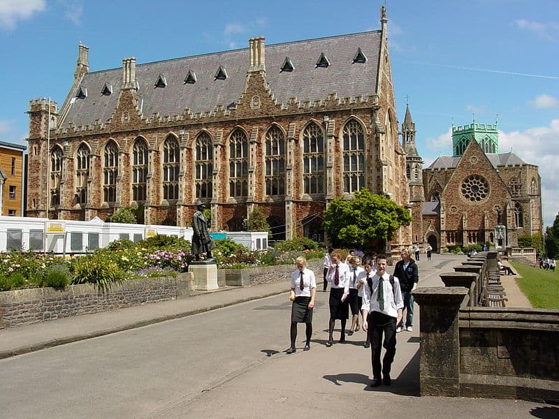 克里夫顿学院