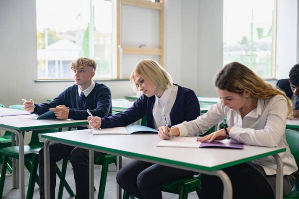 英国私校生比例较多的大学有哪些?