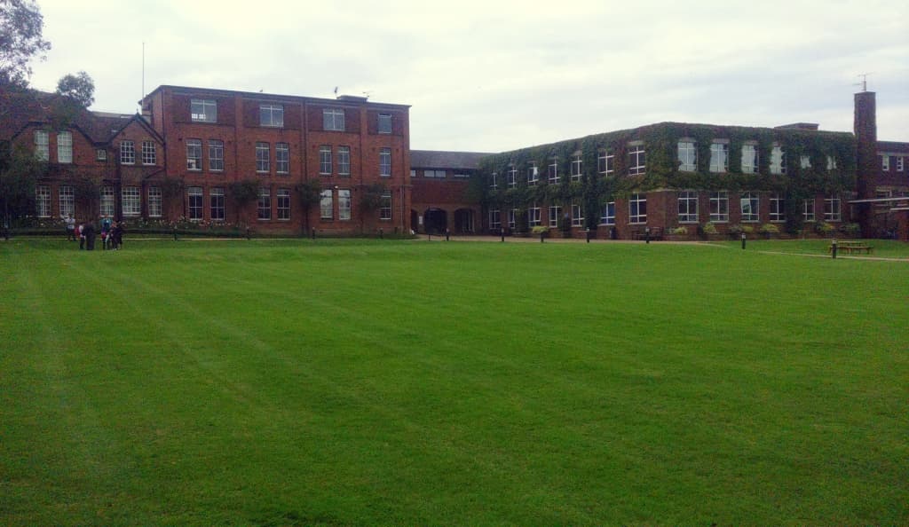 阿什福德学校 校园图片 1