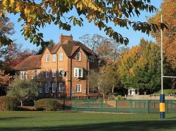 英国顶级预备学校——牛津龙学校(Dragon School,Oxford)