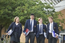 英国优秀的男女同校寄宿/走读学校——雷斯中学